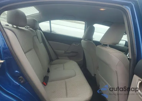 2015 Honda Civic Lx z USA, uszkodzony, nr VIN 19XFB2F52FE024142